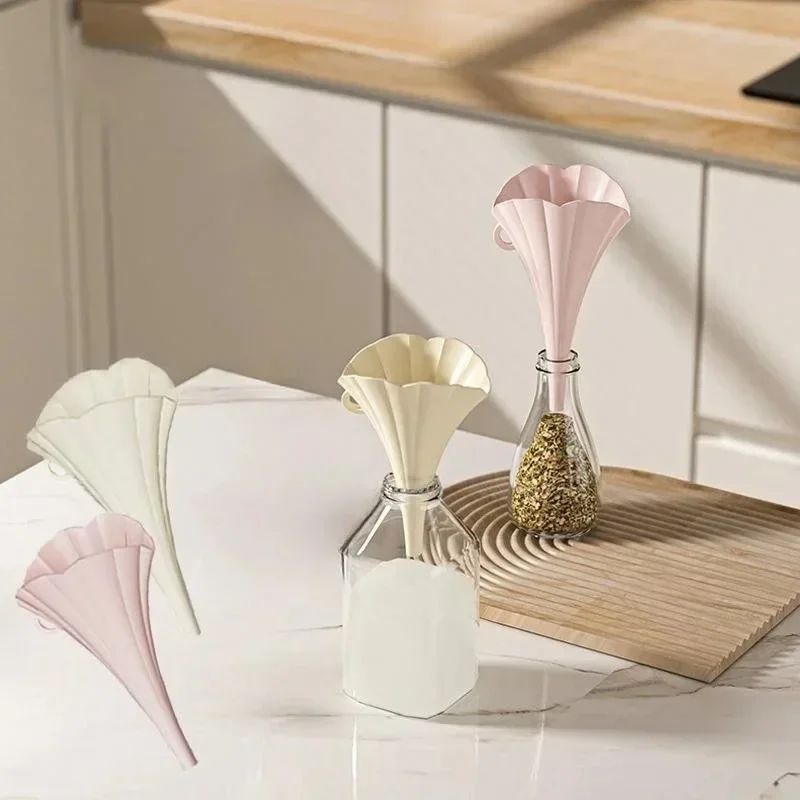 Funnel Collapsible Food Grade  - Home Cooking Oil 评论和价格